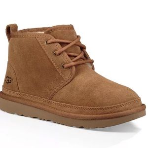 UGG Toddler Neumel Chestnut Boots Size: 11